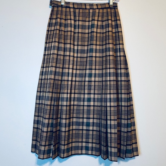 Pendleton Tan and Black Plaid Pleated Midi Skirt - Picture 4 of 7